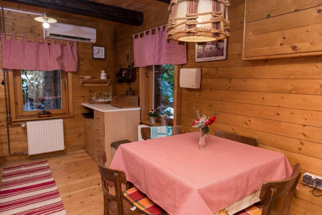 Cabin In The Woods Vukelic Stubicke Toplice ภายนอก รูปภาพ